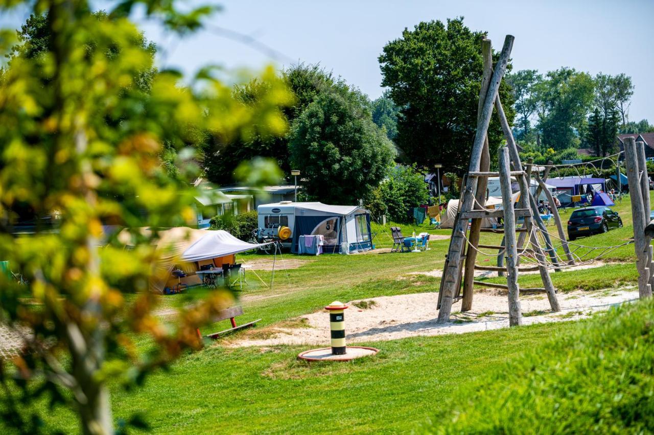 Vakantiepark Vinkenhof Otel Schin op Geul Dış mekan fotoğraf